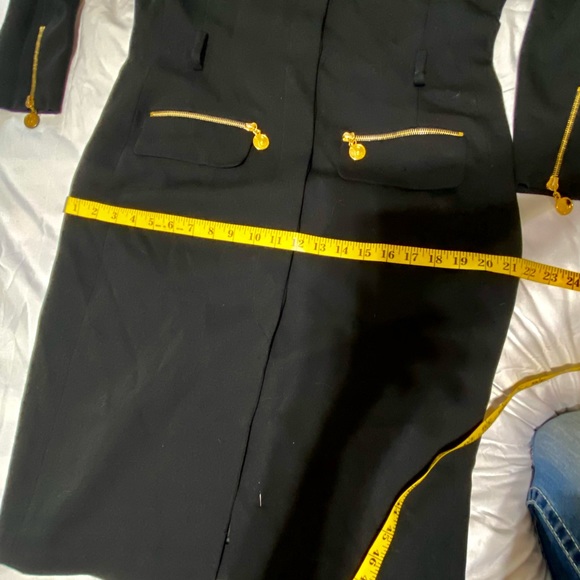 Escada coat gold hardware. - Picture 6 of 14